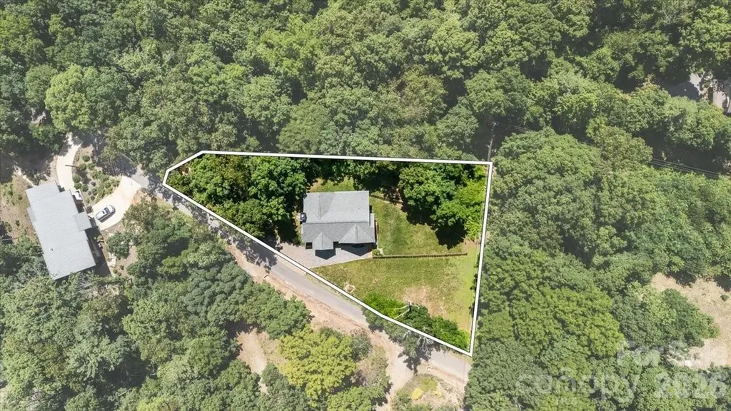 204 Mostert Drive Asheville NC 28804