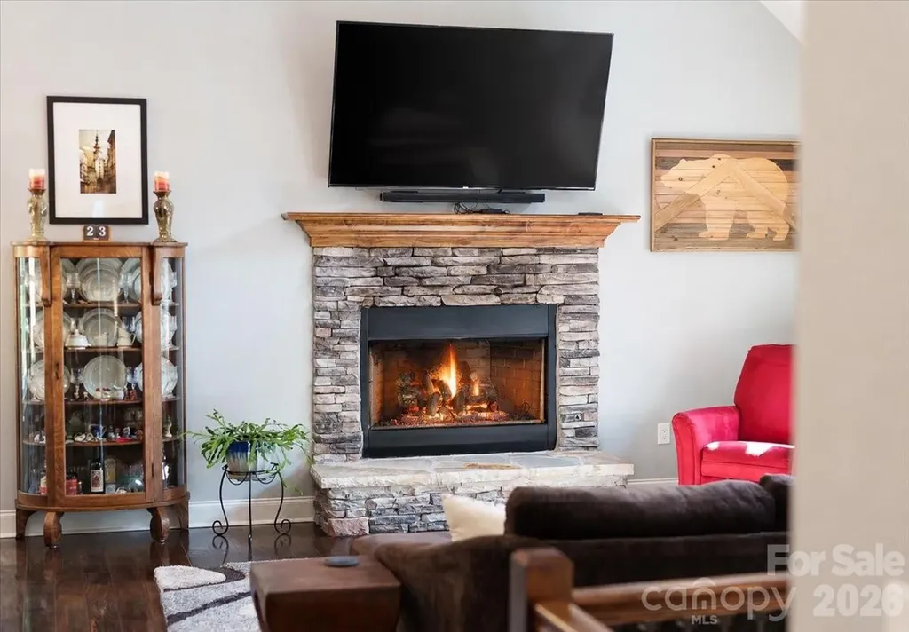 204 Mostert Drive Asheville NC 28804