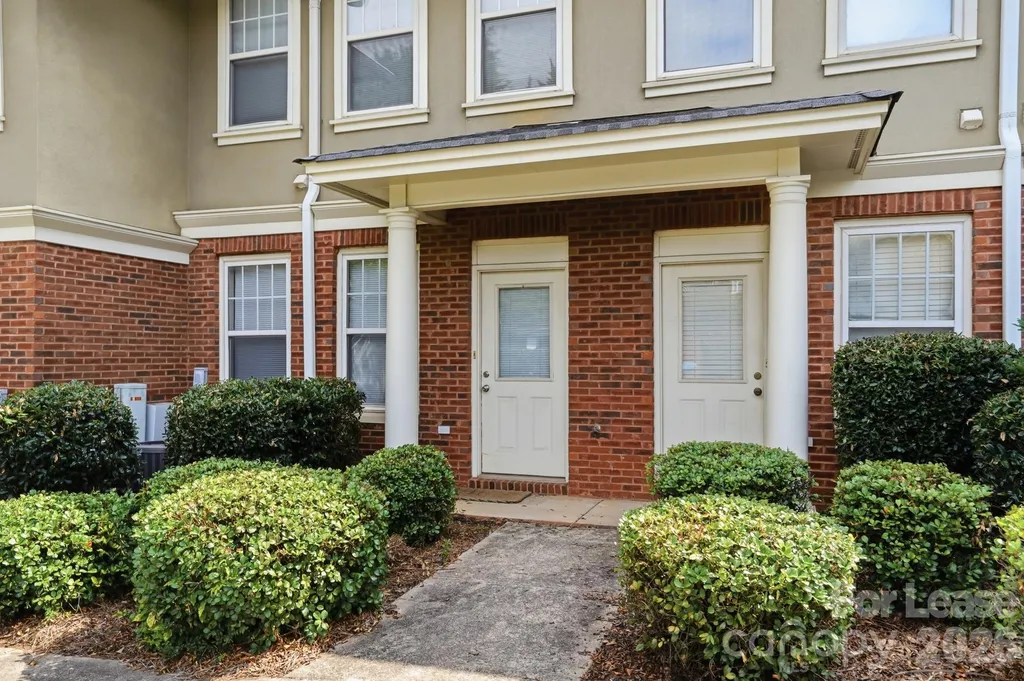 614 E 9th Street Charlotte NC 28202