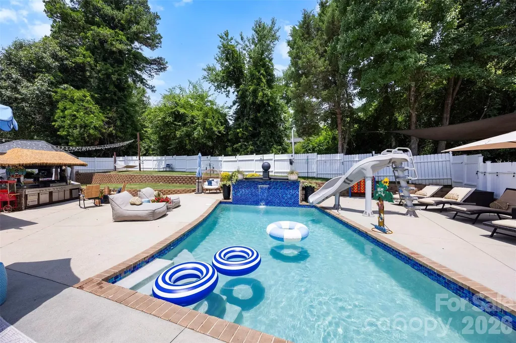 200 Brooks Drive Stanley NC 28164