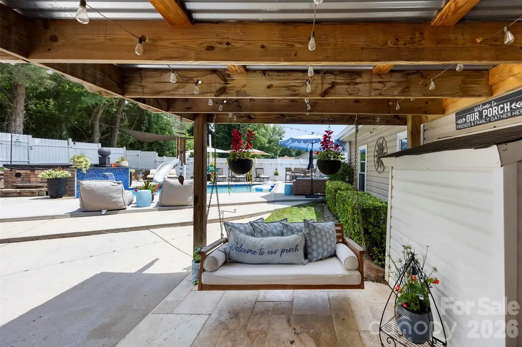 200 Brooks Drive Stanley NC 28164