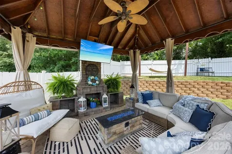 200 Brooks Drive Stanley NC 28164