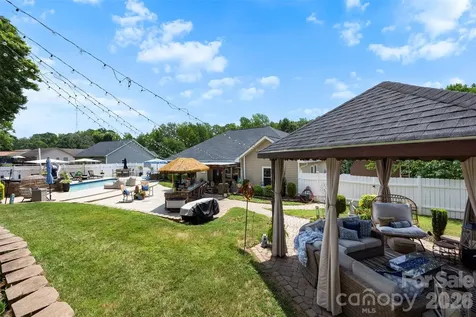 200 Brooks Drive Stanley NC 28164