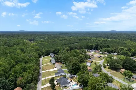 200 Brooks Drive Stanley NC 28164