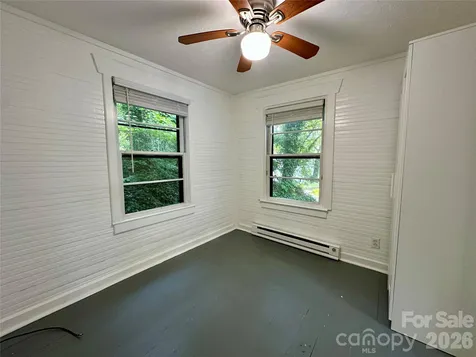 4 Arbutus Road Asheville NC 28805