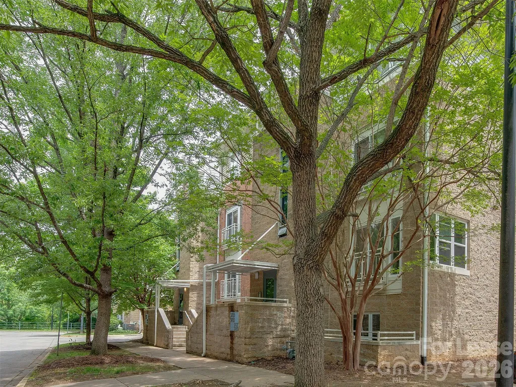 3729 Picasso Court Charlotte NC 28205