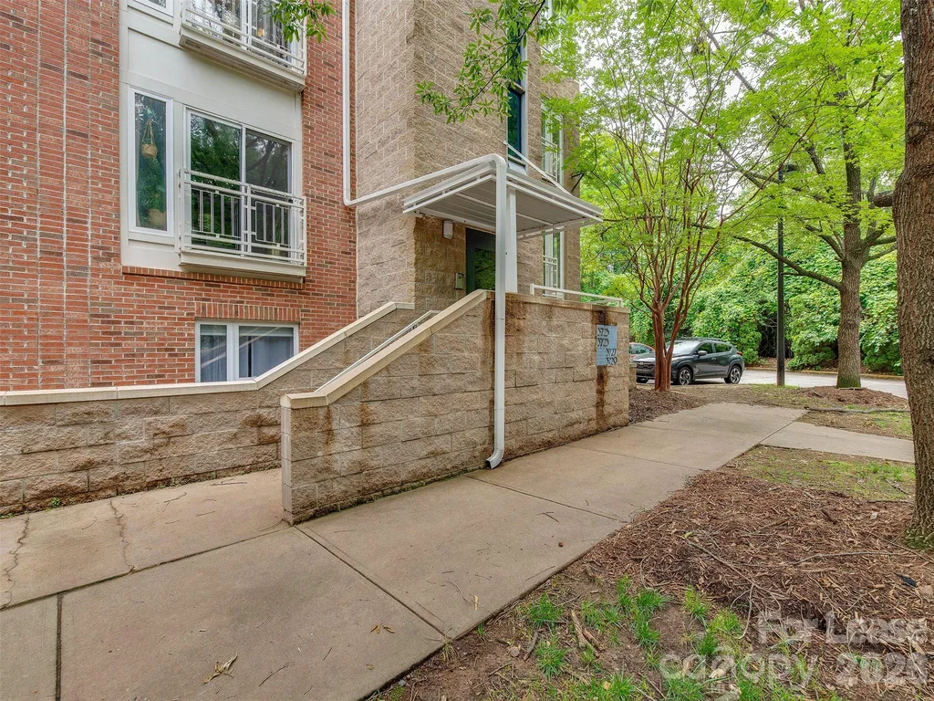 3729 Picasso Court Charlotte NC 28205