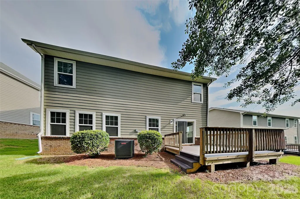 14935 Boudins Lane Charlotte NC 28278