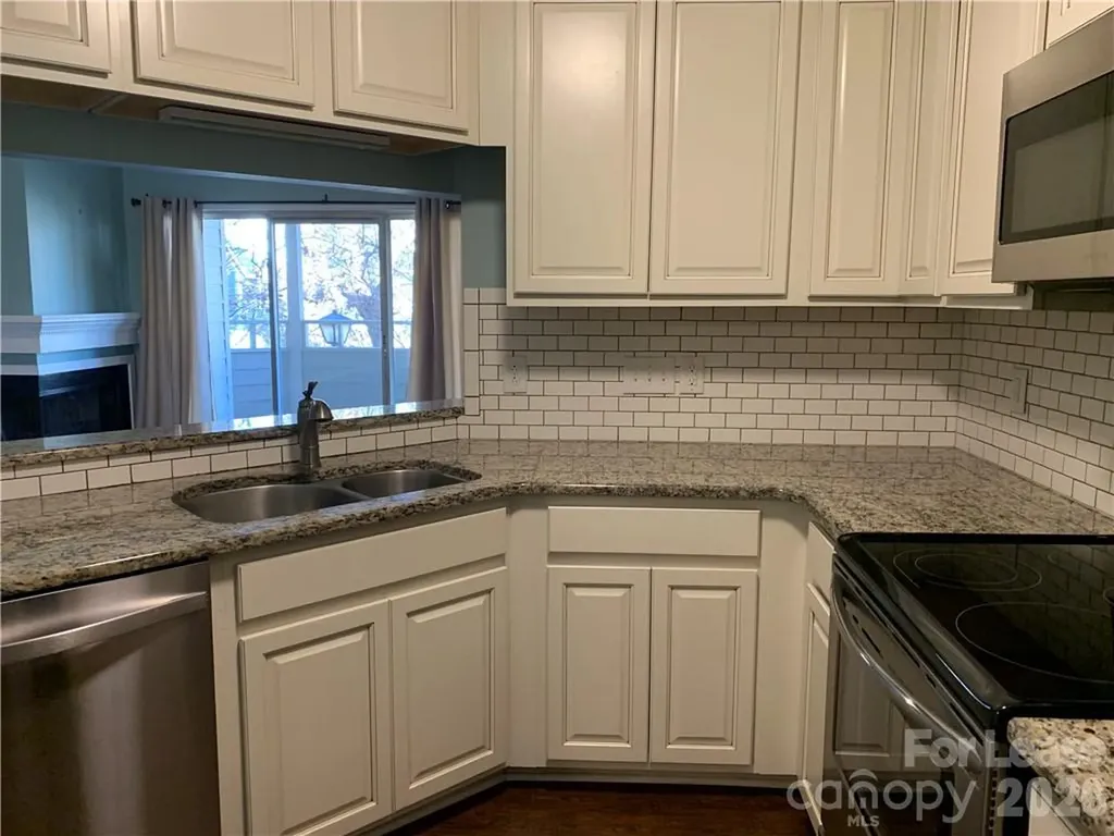 2519 Stockbridge Drive Charlotte NC 28210