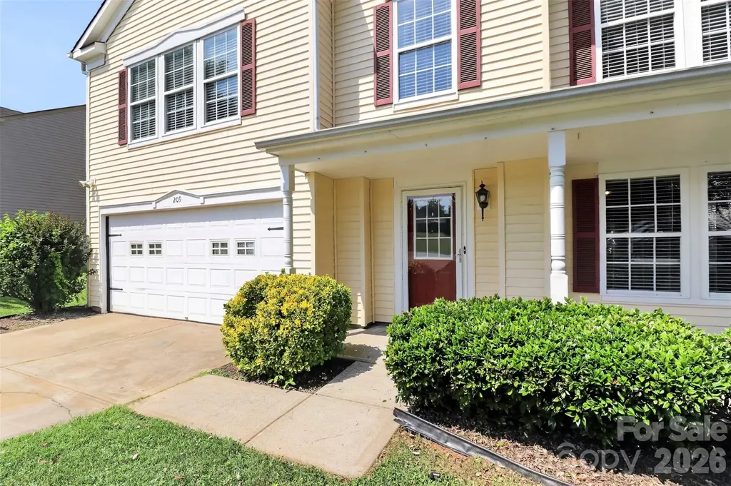 209 Farm Springs Drive Mount Holly NC 28120