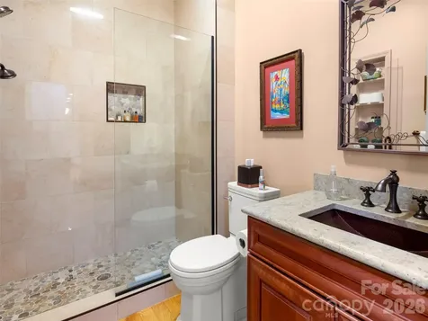 33 Banker Drive Waynesville NC 28786