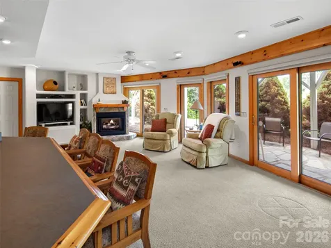 33 Banker Drive Waynesville NC 28786