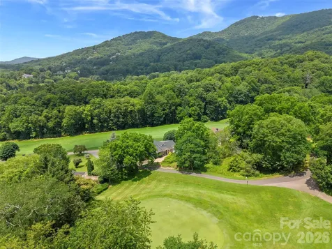 33 Banker Drive Waynesville NC 28786