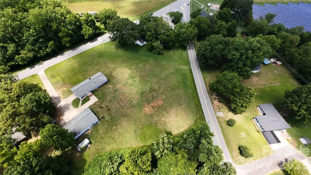 1013 York Road Kings Mountain NC 28086