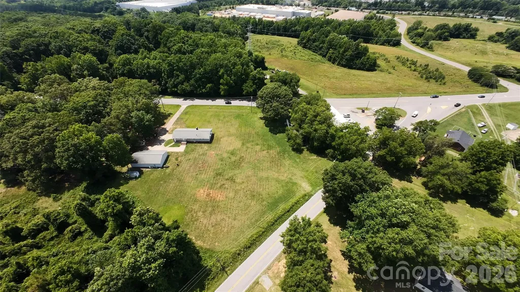 1013 York Road Kings Mountain NC 28086
