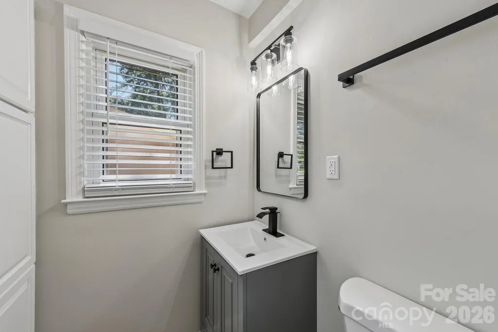 3414 Winterfield Place Charlotte NC 28205