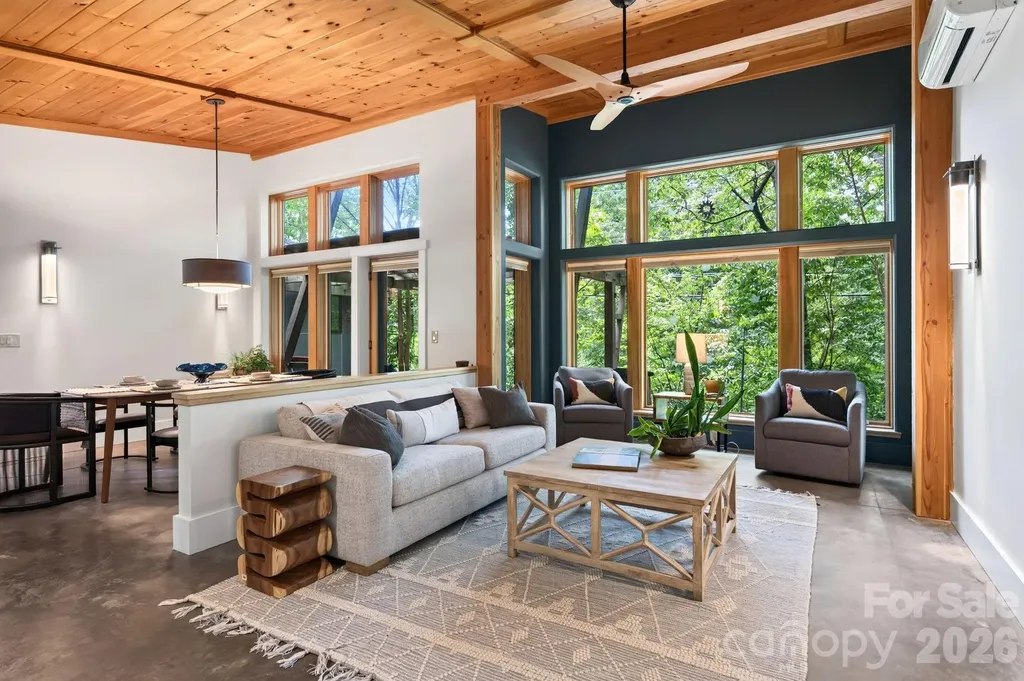 253 Edgewood Road Asheville NC 28804