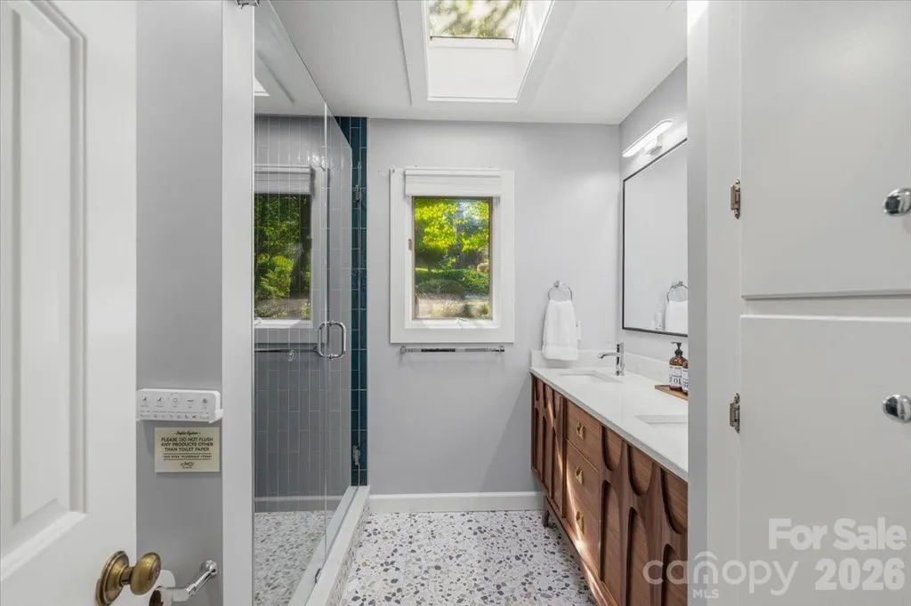 6149 N Shore Drive Nebo NC 28761