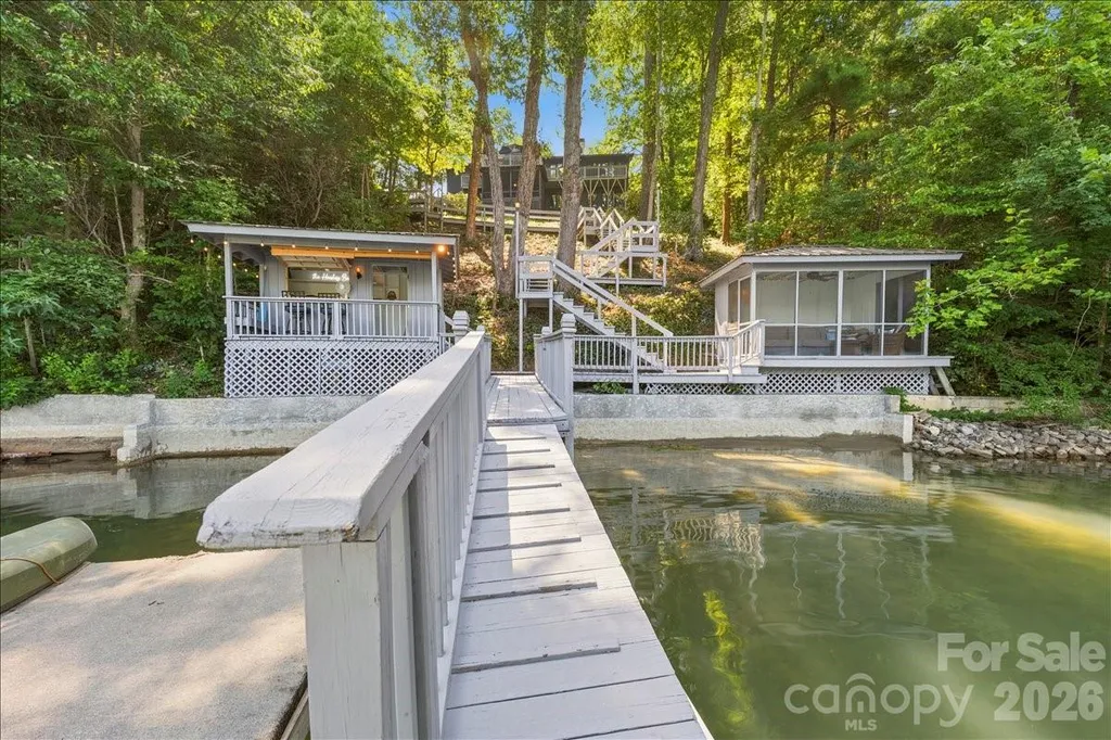 6149 N Shore Drive Nebo NC 28761