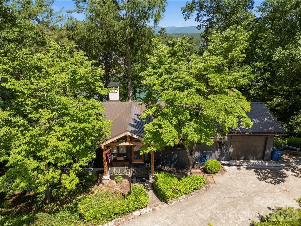 6149 N Shore Drive Nebo NC 28761