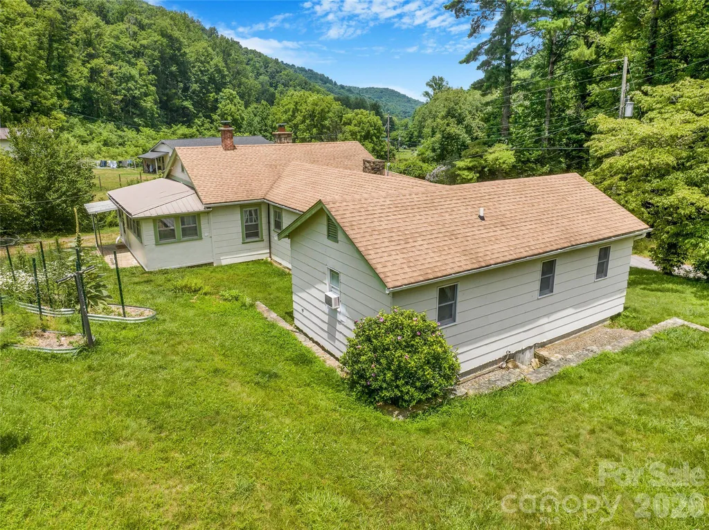 50 Rocky Branch Road Waynesville NC 28786