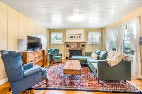 50 Rocky Branch Road Waynesville NC 28786