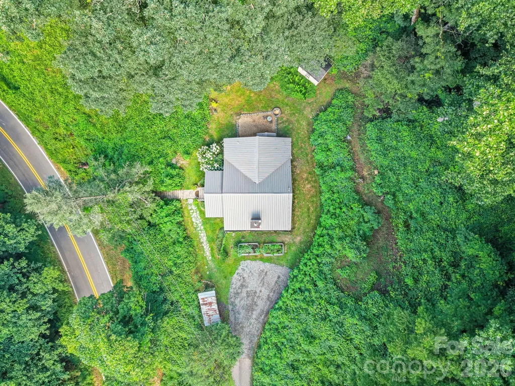 6115 Skyland Drive Sylva NC 28779