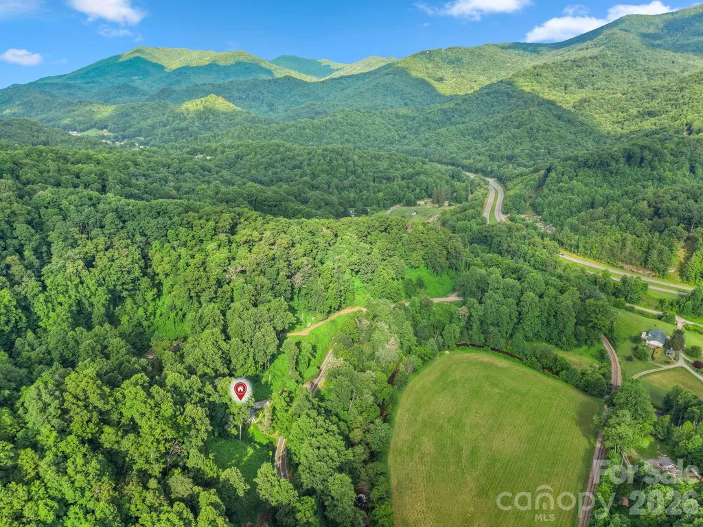 6115 Skyland Drive Sylva NC 28779