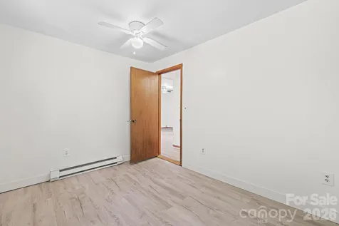 6115 Skyland Drive Sylva NC 28779