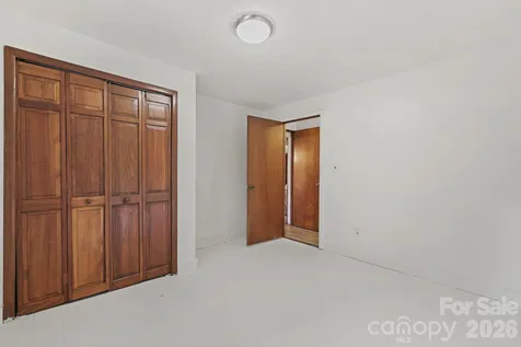 6115 Skyland Drive Sylva NC 28779