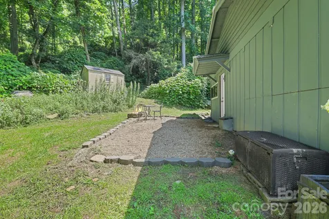 6115 Skyland Drive Sylva NC 28779