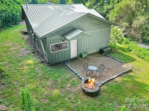 6115 Skyland Drive Sylva NC 28779