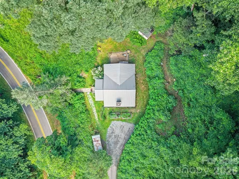 6115 Skyland Drive Sylva NC 28779