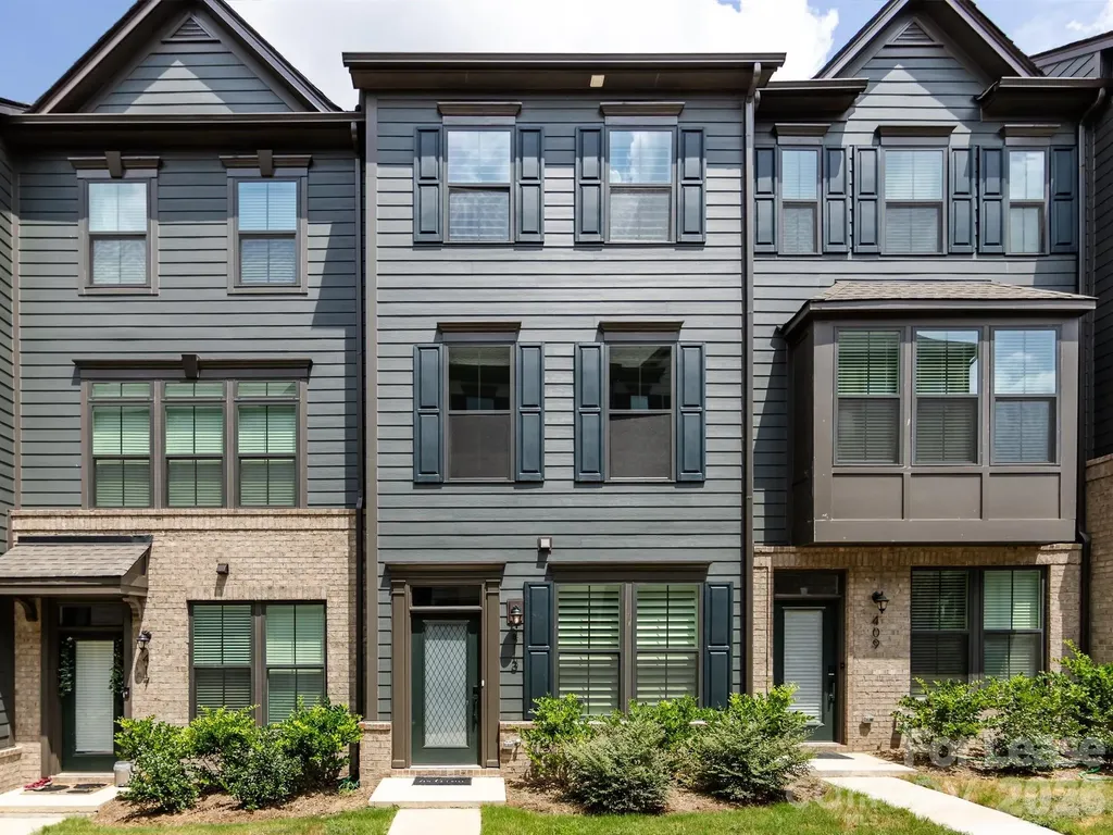 413 Spearfield Lane Charlotte NC 28205