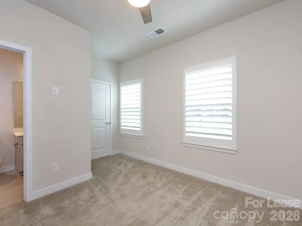 413 Spearfield Lane Charlotte NC 28205
