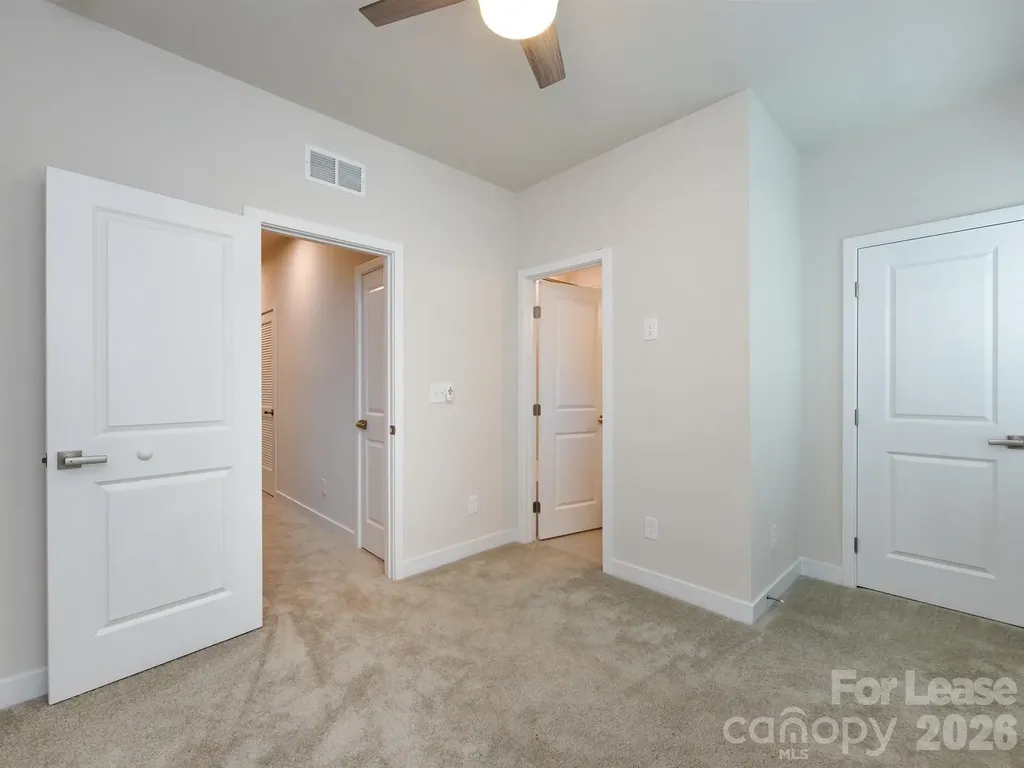 413 Spearfield Lane Charlotte NC 28205