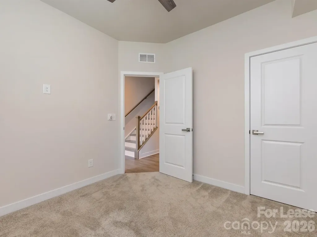 413 Spearfield Lane Charlotte NC 28205