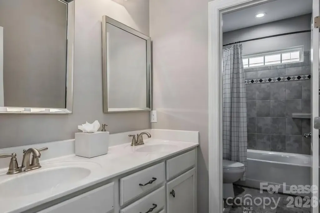 10524 Royal Winchester Drive Charlotte NC 28227