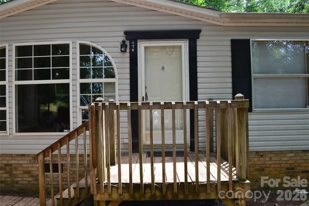176 Sharon Ridge Lane Statesville NC 28677