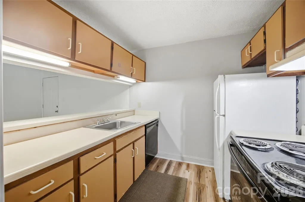 9505 University Terrace Drive Charlotte NC 28262