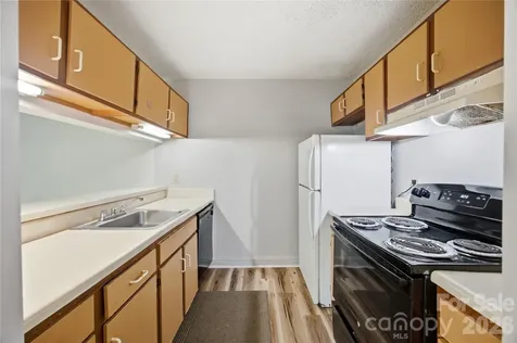 9505 University Terrace Drive Charlotte NC 28262
