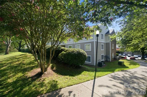 9505 University Terrace Drive Charlotte NC 28262