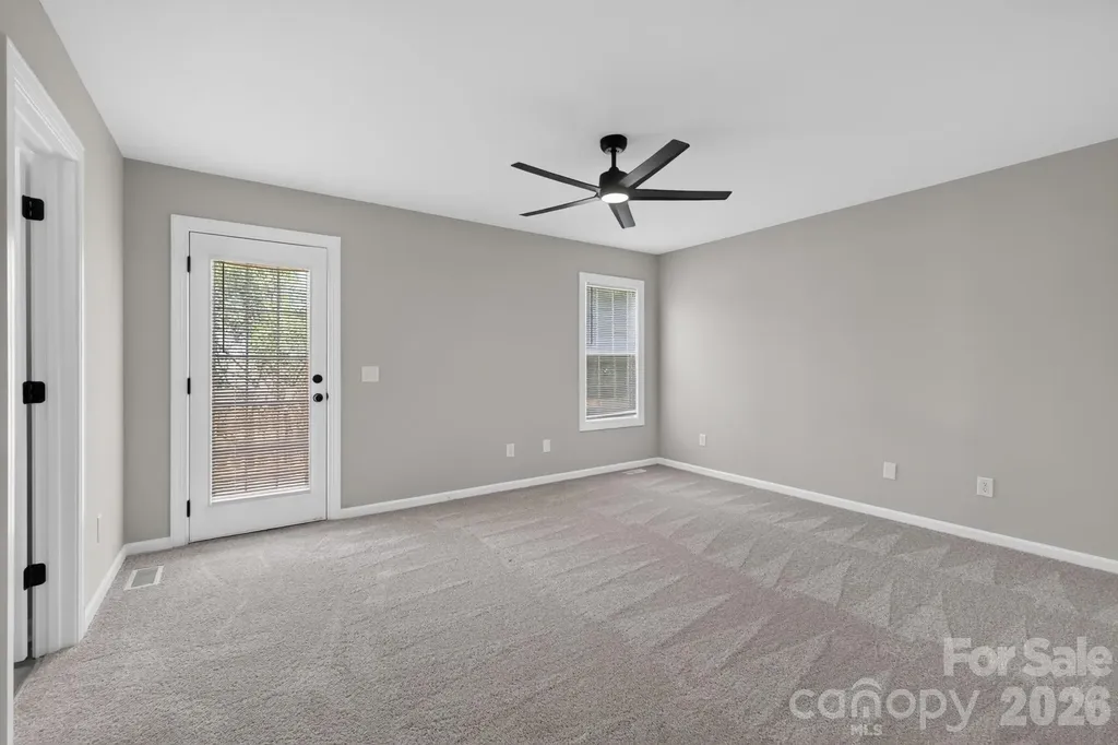 1001 Loch Lomond Circle Concord NC 28025