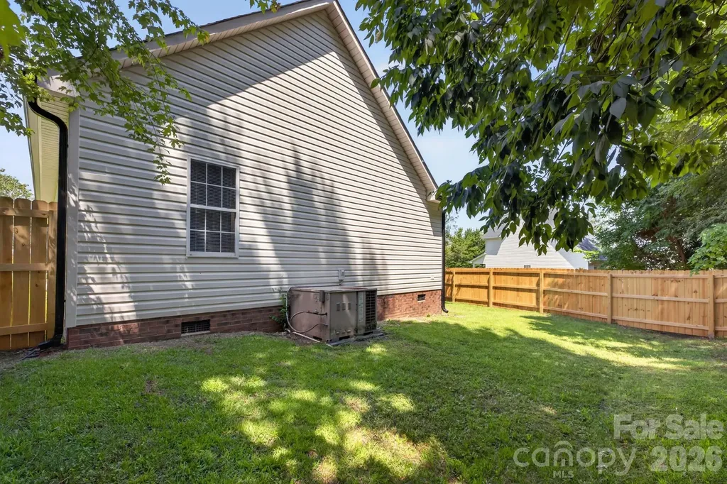1001 Loch Lomond Circle Concord NC 28025