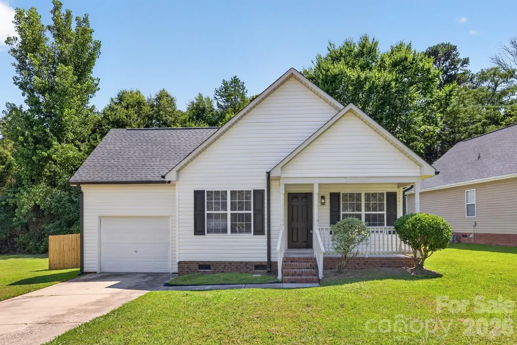1001 Loch Lomond Circle Concord NC 28025