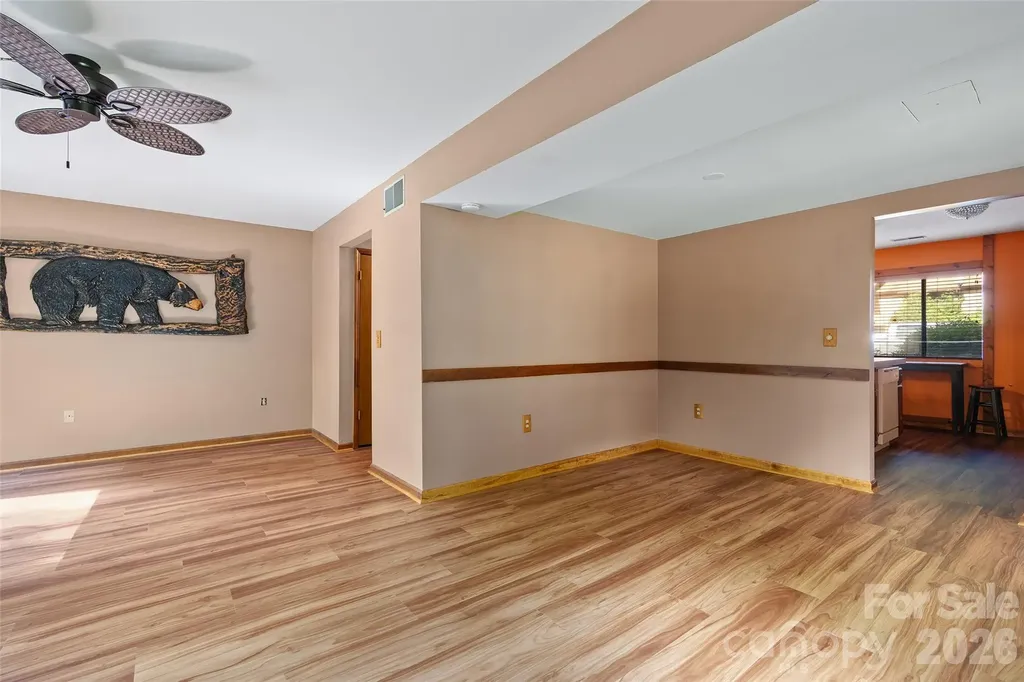 37 George Circle Maggie Valley NC 28751