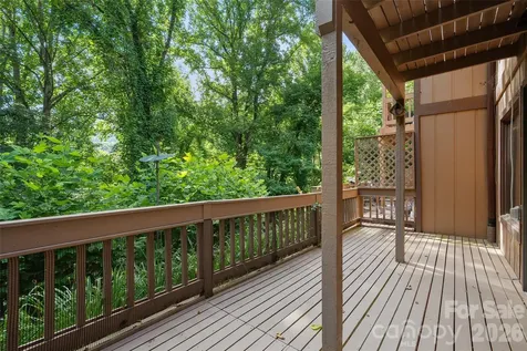 37 George Circle Maggie Valley NC 28751