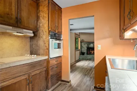 37 George Circle Maggie Valley NC 28751