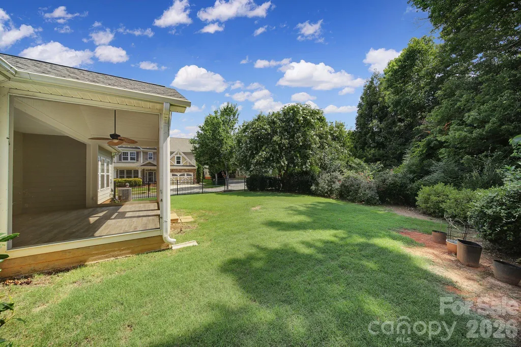 2001 Oakmere Road Waxhaw NC 28173