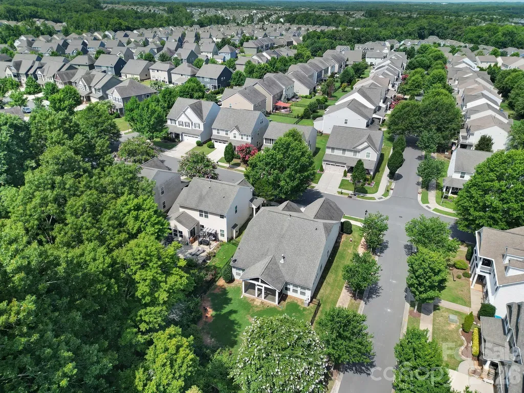 2001 Oakmere Road Waxhaw NC 28173